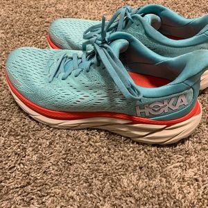 HOKA Clifton 8 Women’s size 8.5 light blue